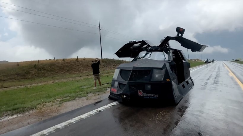 Dominator 3 όχημα για τυφώνες