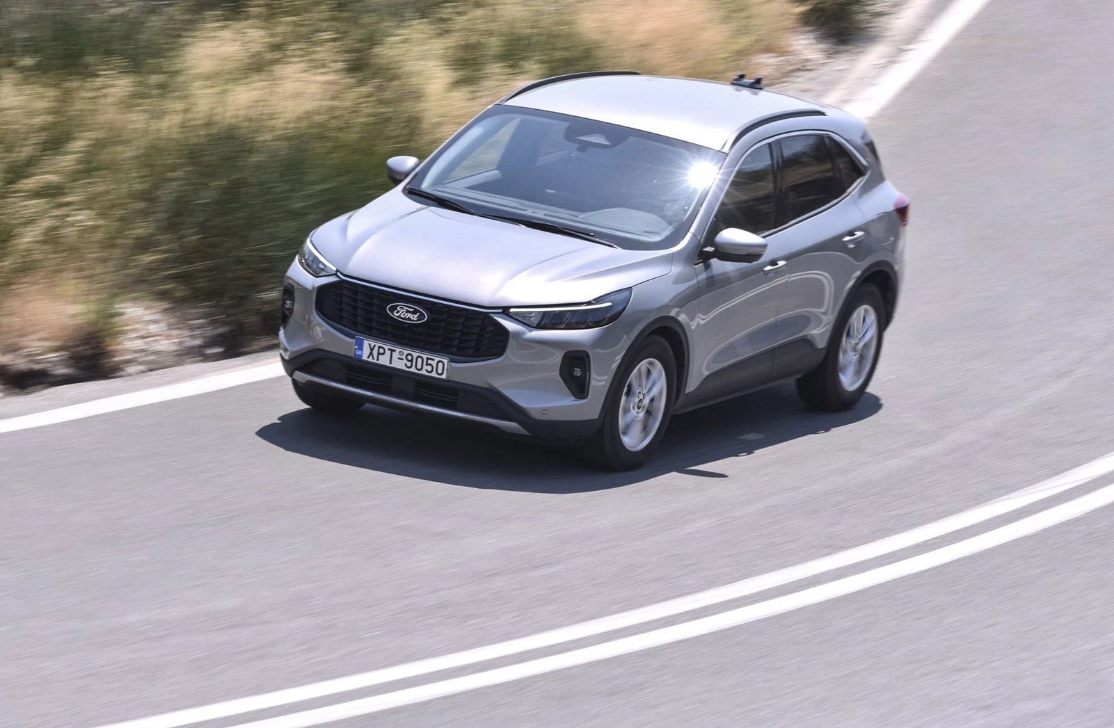 Ford Kuga FHEV υβριδικό δικίνητο