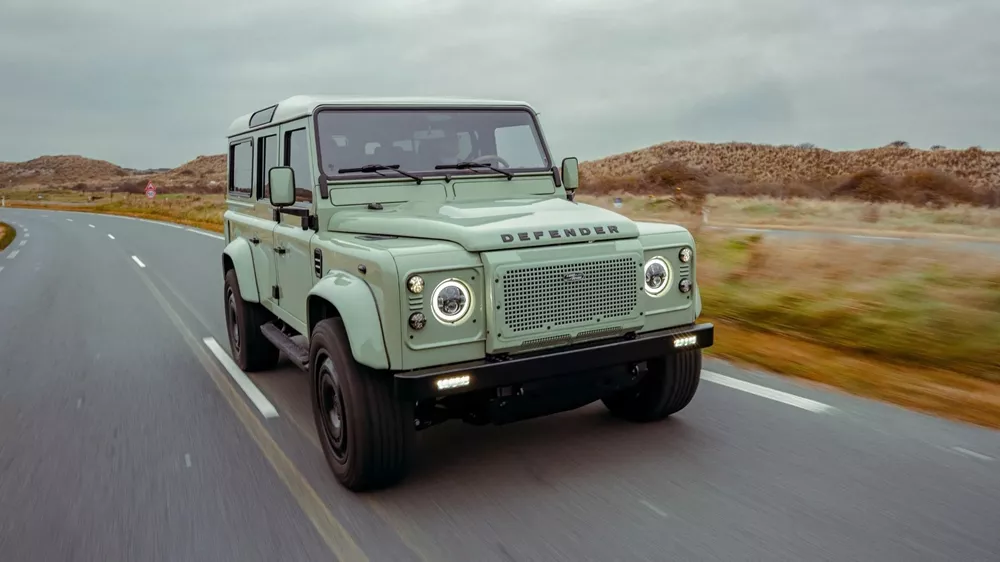 Land Rover Defender Panterra