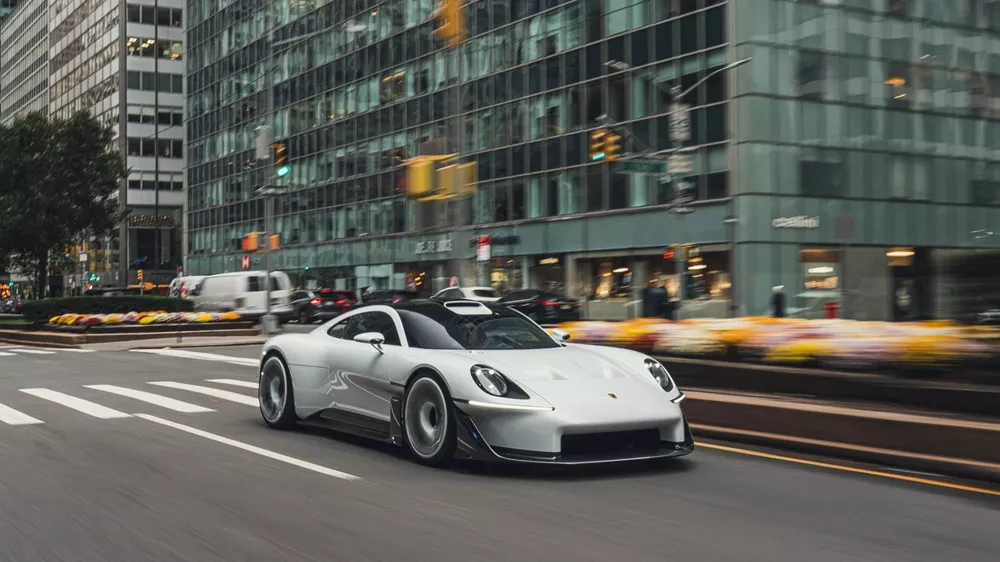 Porsche Mission S