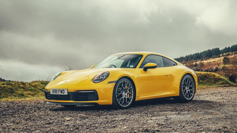 Porsche 911 (992)