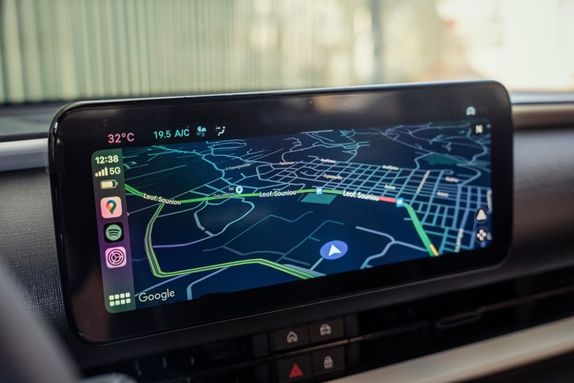 FIAT 600 Hybrid δοκιμή