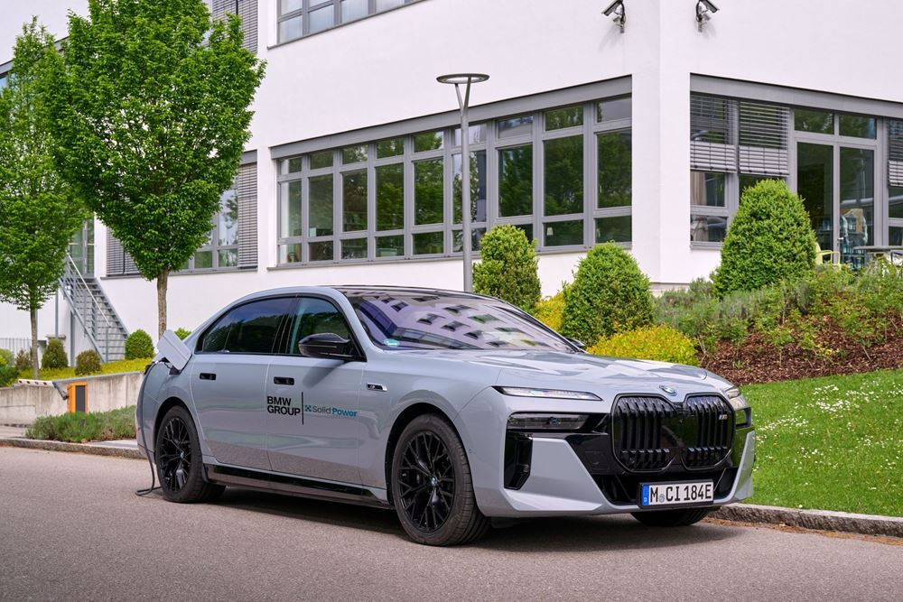 BMW i7 Solid State Μπαταρίες για ηλεκτρικά αυτοκίνητα