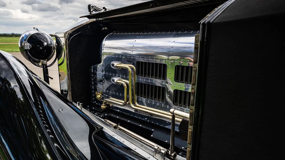 Rolls-Royce Phantom II Electrogenic Jason Momoa