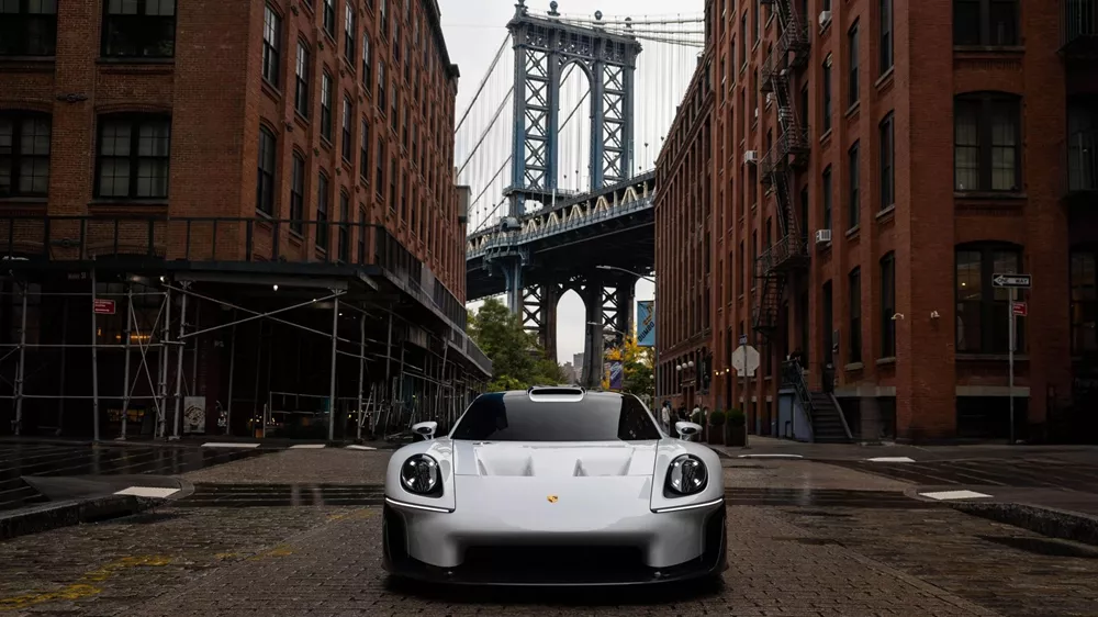 Porsche Mission S