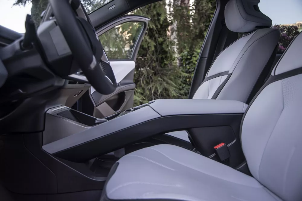 BMW iX3 50 xDrive