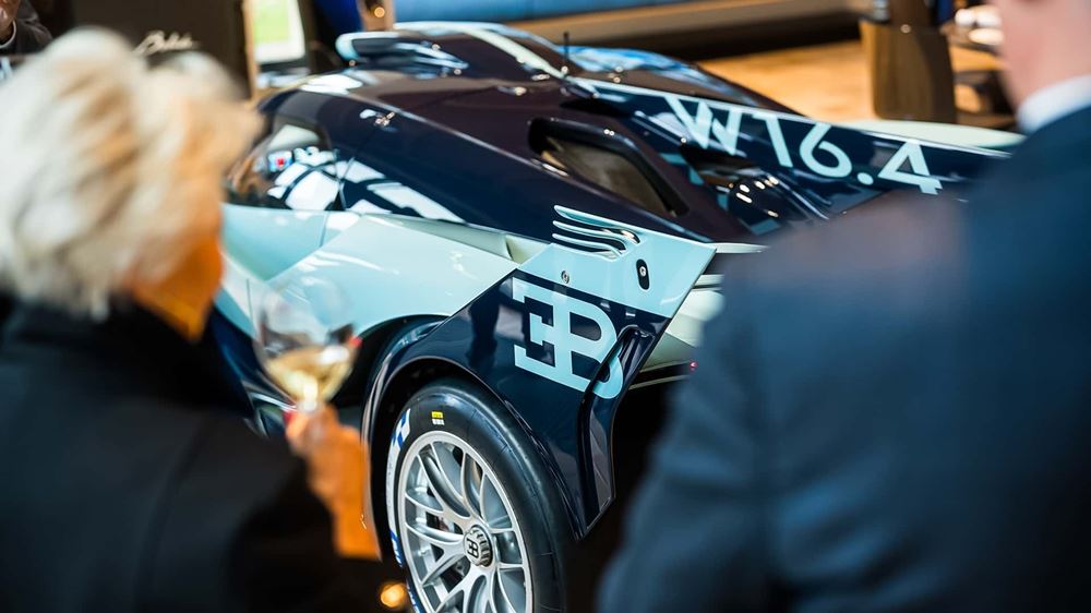 Bugatti Bolide final