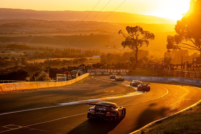 Bathurst 12 hours 2023 Sunset