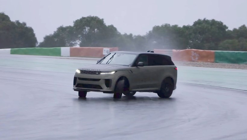 Range Rover Sport SV