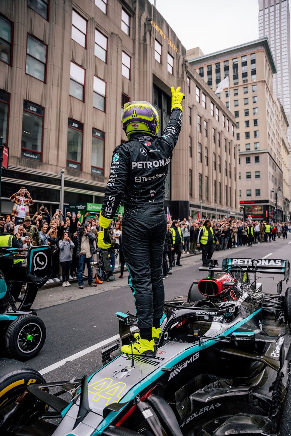 Mercedes F1 5η Λεωφόρος Νέα Υόρκη Empire State Building