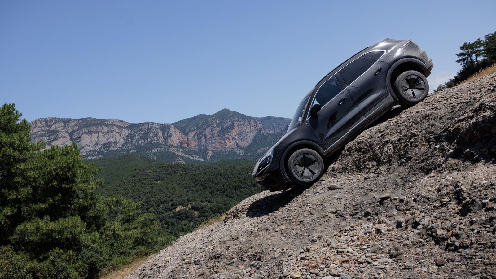 Porsche Cayenne Electric