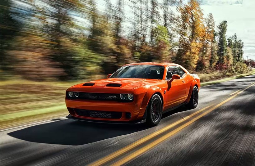Dodge Challenger SRT Hellcat