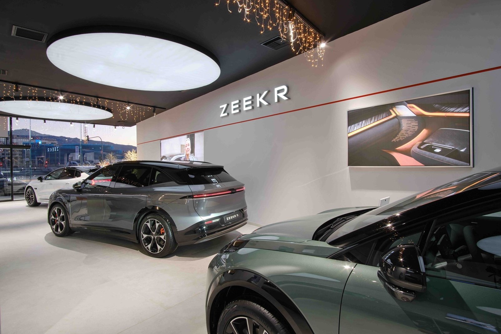 Zeekr νέο κατάστημα στο Μαρούσι