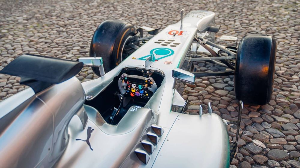 Mercedes F1 W04
