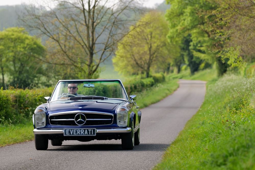 Everrati Ηλεκτρικό Restomod Mercedes Pagoda