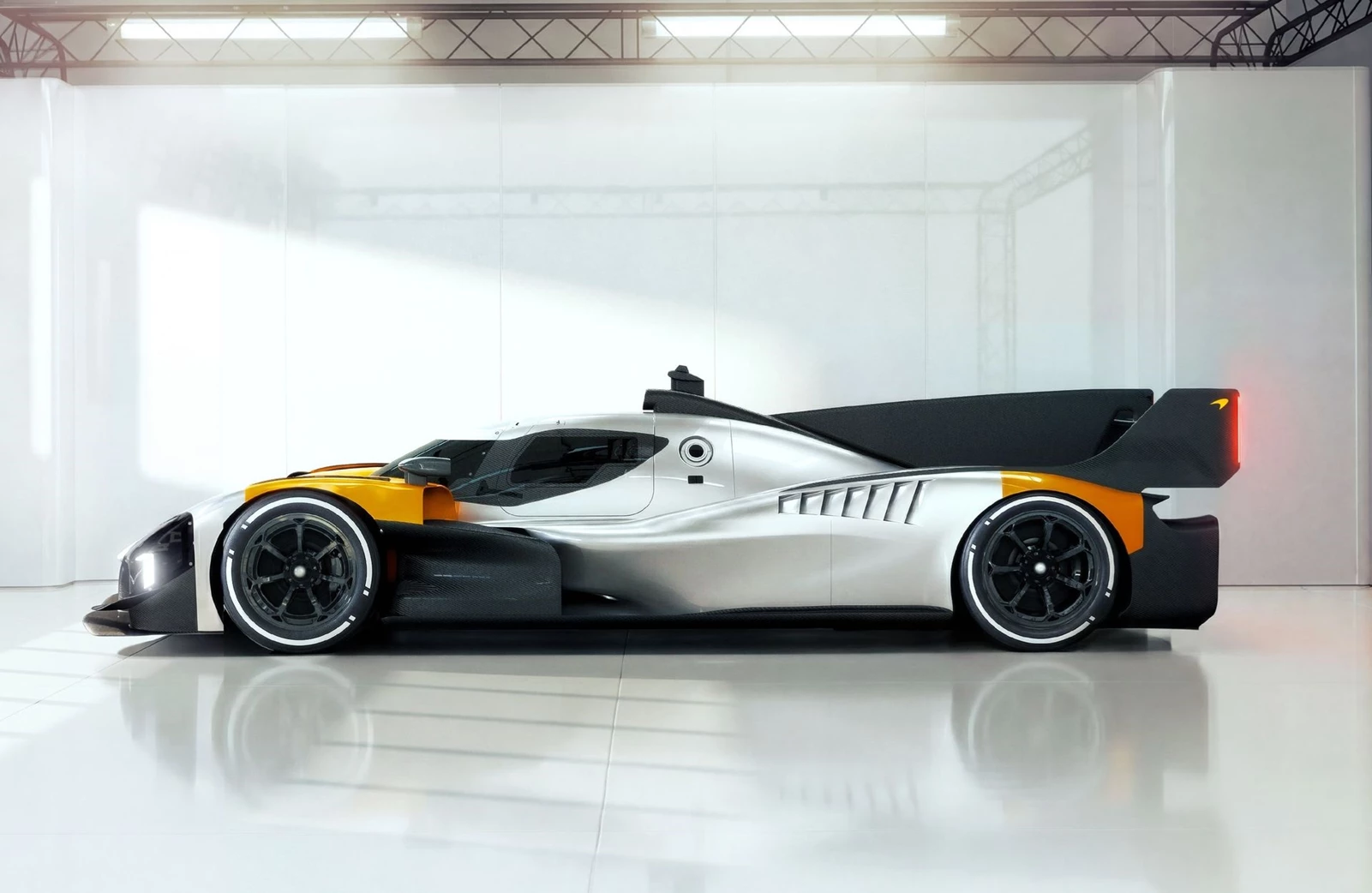McLaren MCL-HY hypercar Le Mans 2027