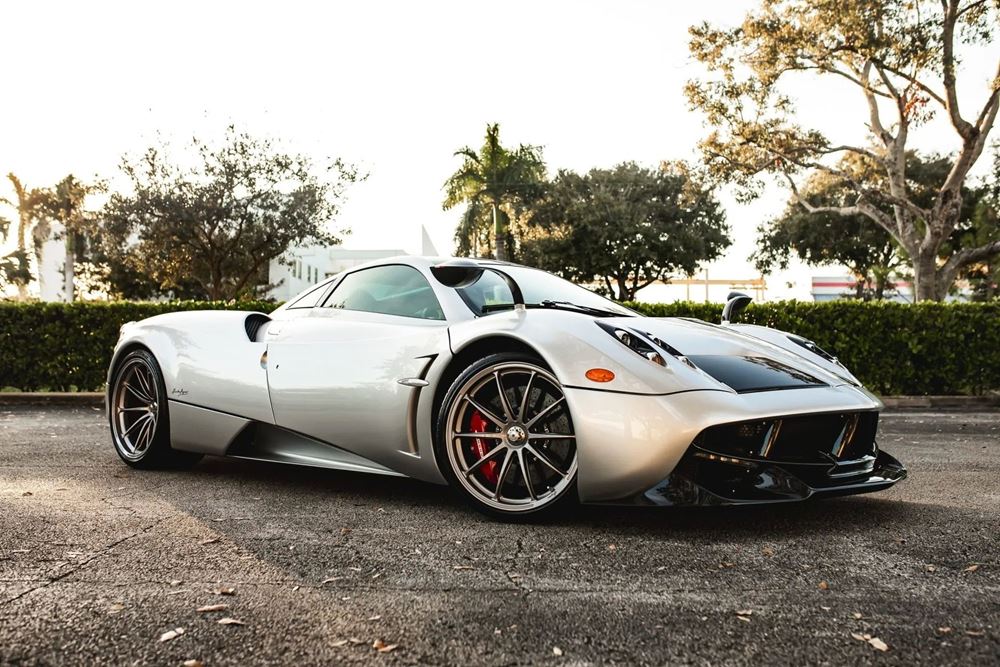 Pagani Huayra Tempesta