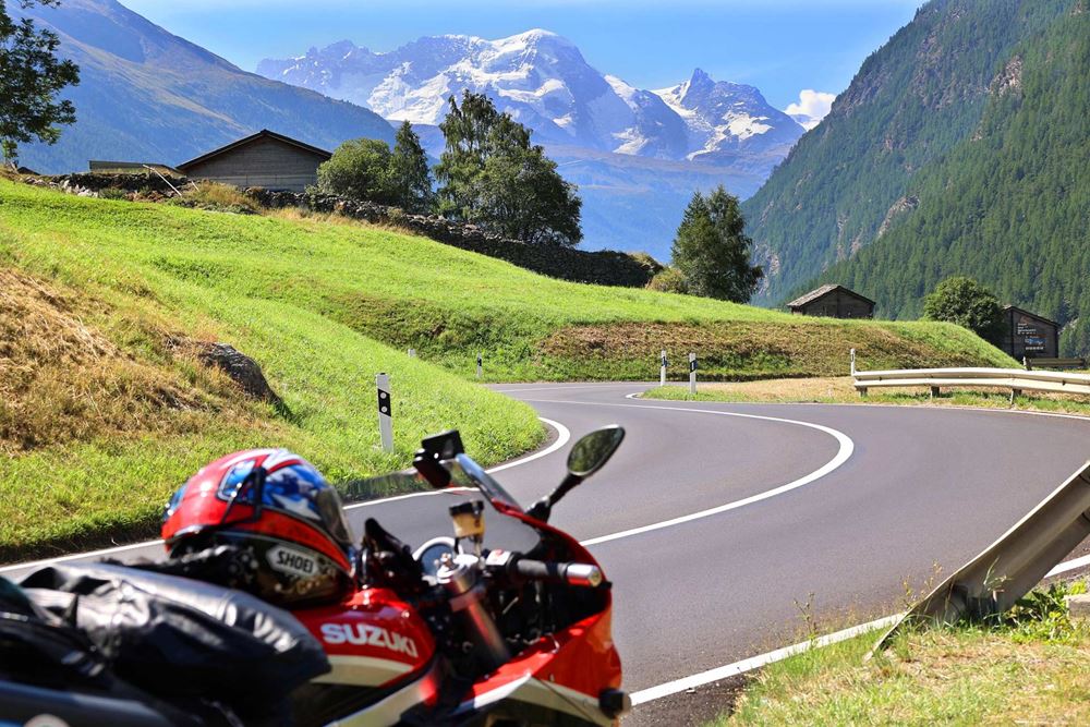 Οδοιπορικό με Suzuki GSX-R 1100 Ελβετία Αυστρία