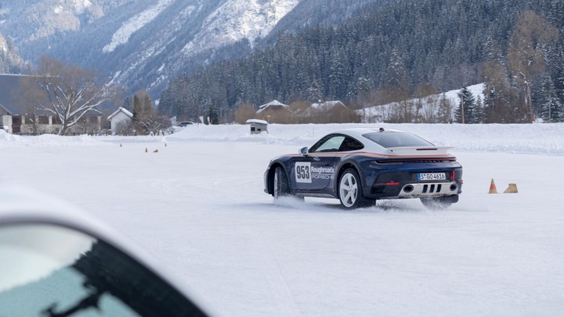 Porsche 911 Dakar Walter Rohrl