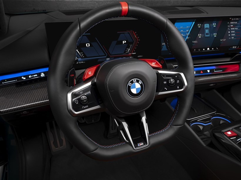 BMW M5 2024