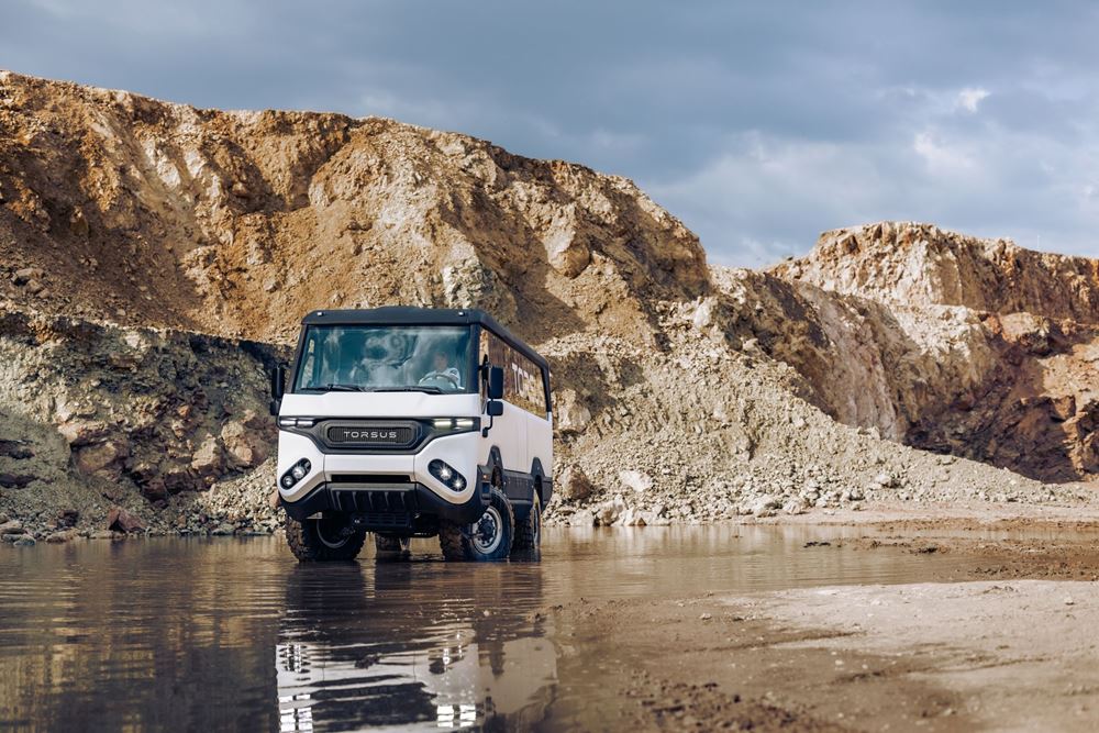 Torsus Praetorian εκτός δρόμου λεωφορείο off road 4x4