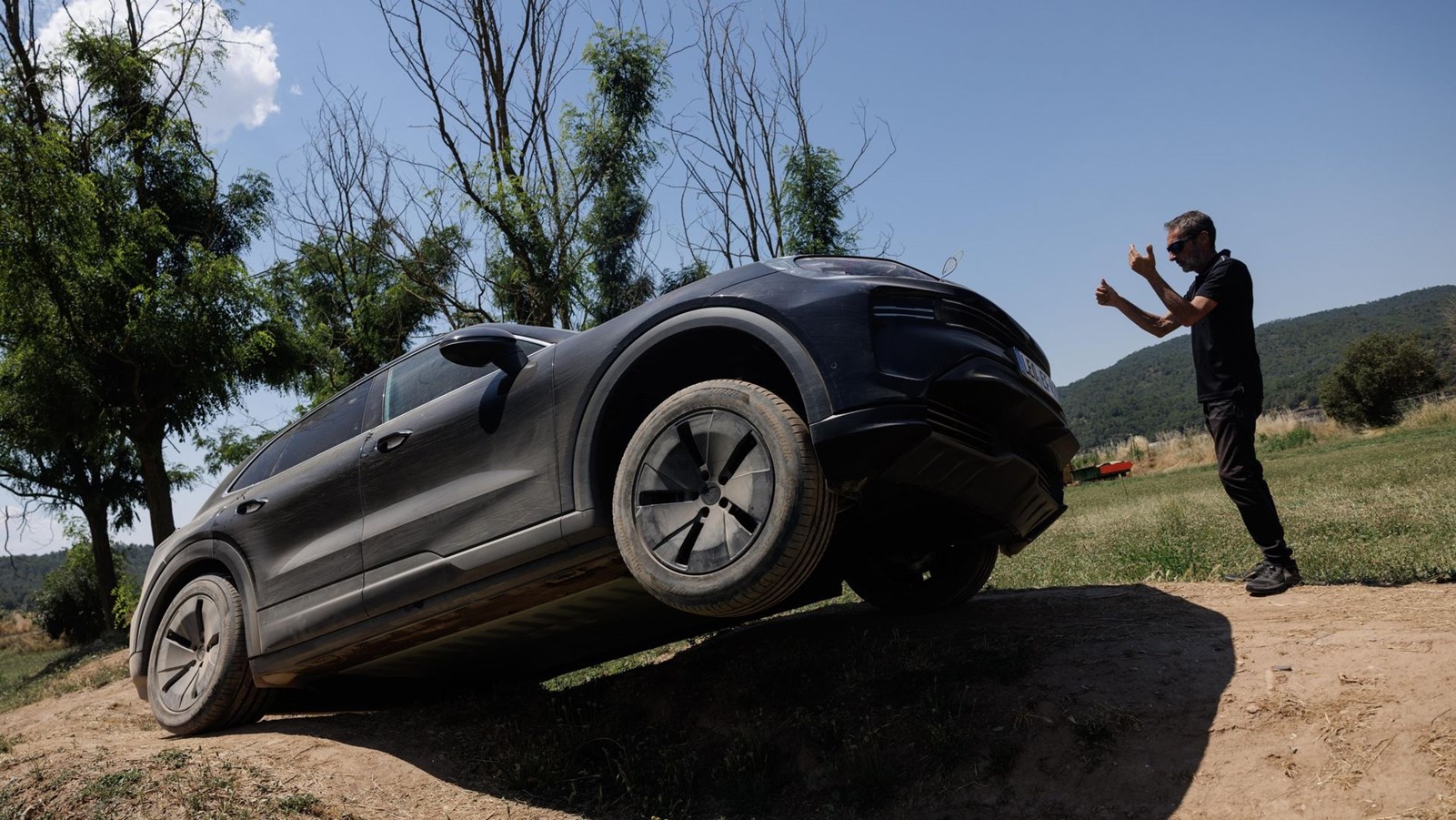 Porsche Cayenne Electric