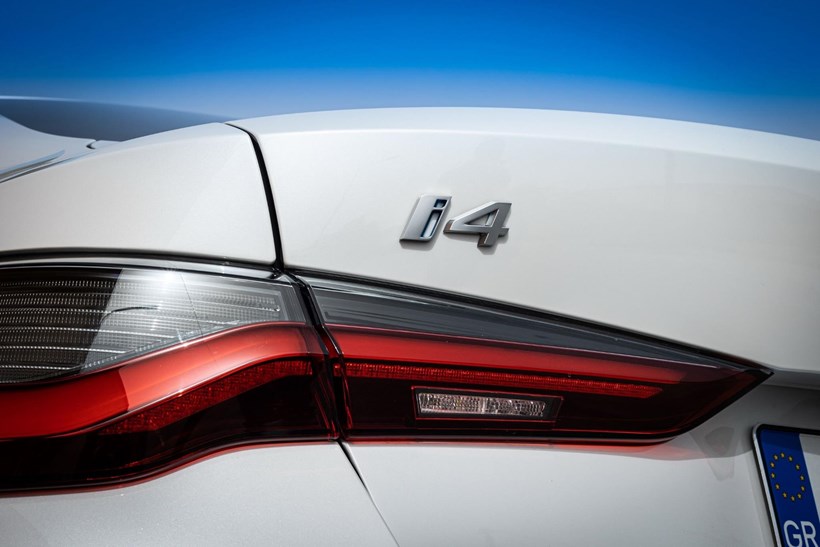 BMW i4