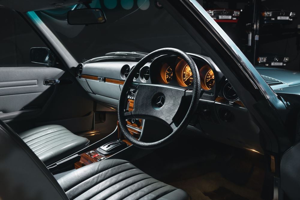 Mercedes 500 SL 1982