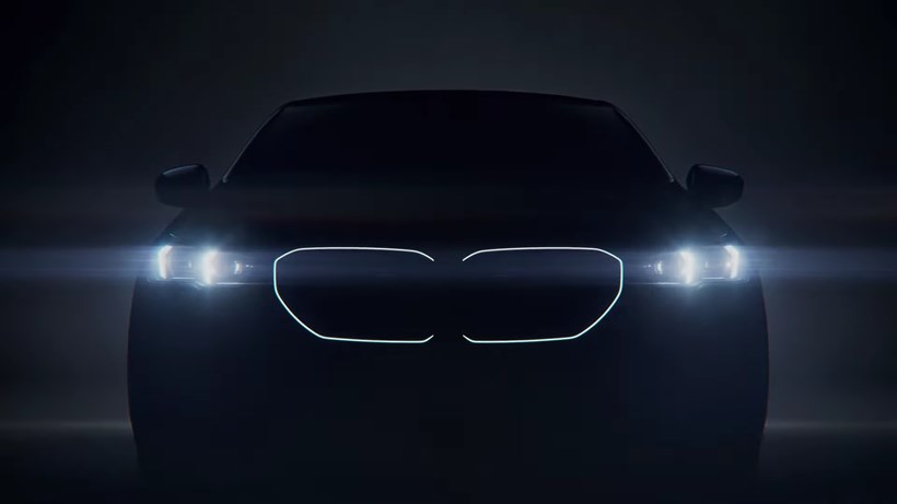 BMW i5 Teaser