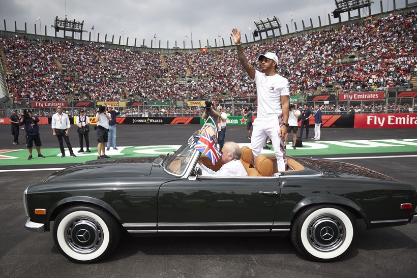 Lewis Hamilton Crowd