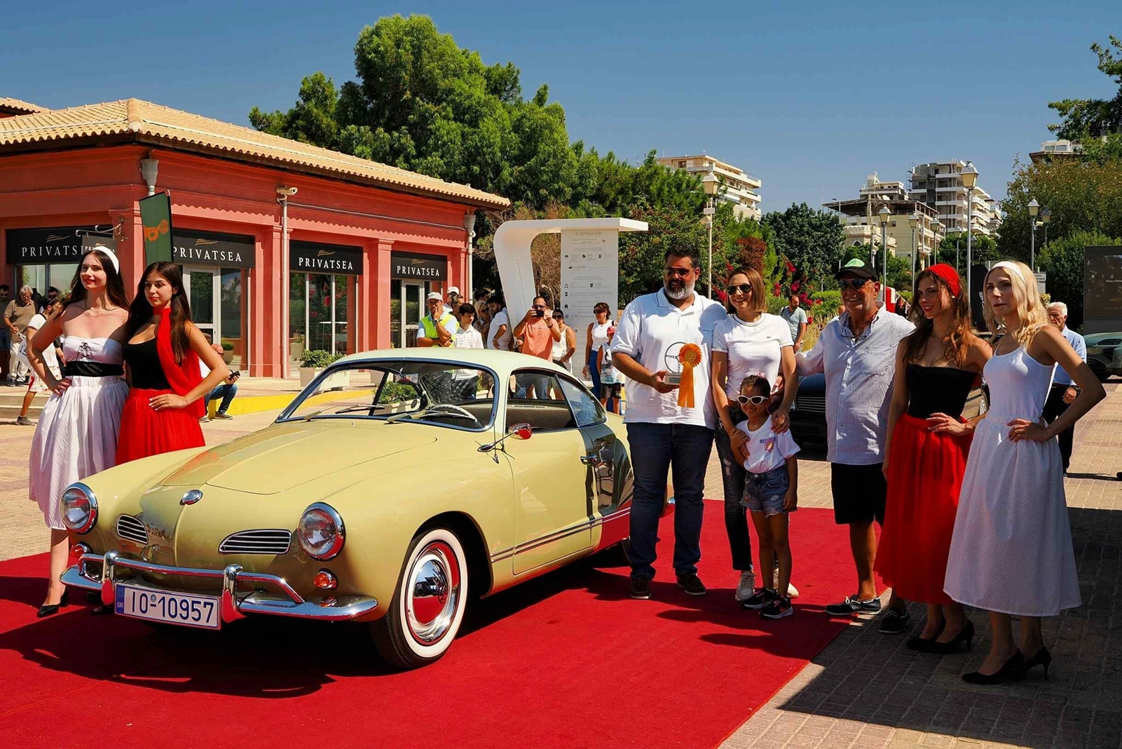 VOLKSWAGEN KARMANN GHIA (1960) ΝΙΚΗΤΗΣ ΚΑΤΗΓΟΡΙΑ FIXED HEAD COUPE