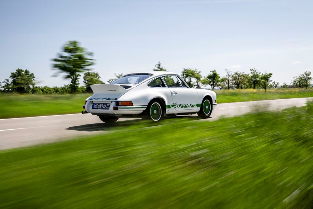 Porsche 911 Carrera RS 2.7