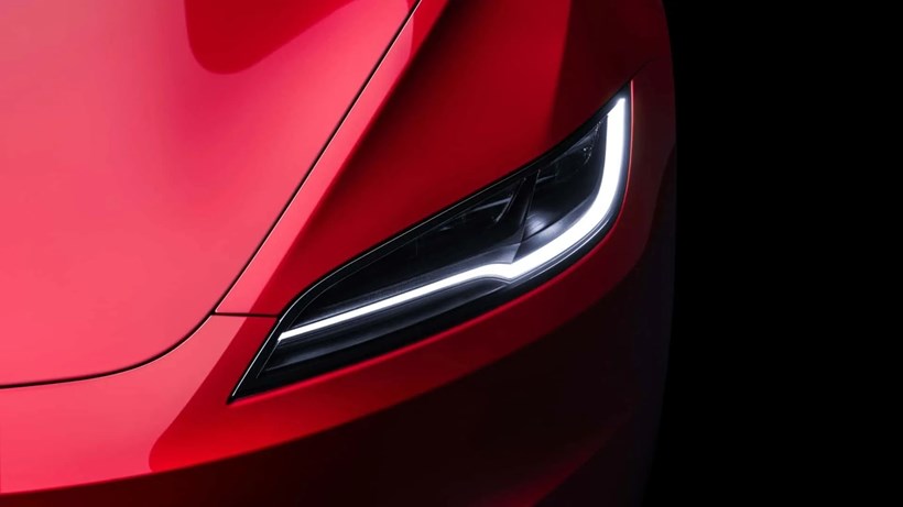 Tesla Model 3 αναβαθμισμένο