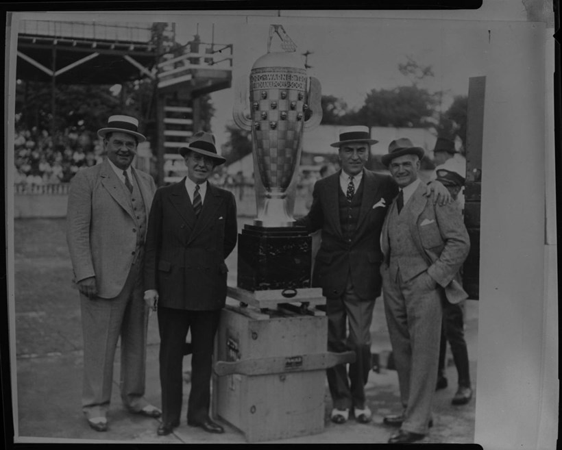 Borg-Warner Trophy Indy500 1936