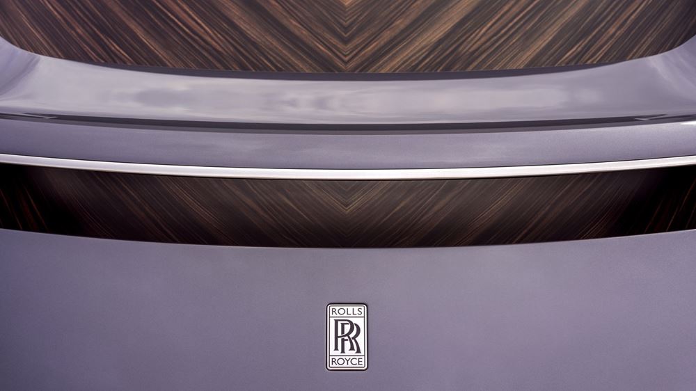Rolls-Royce Droptail Amethyst