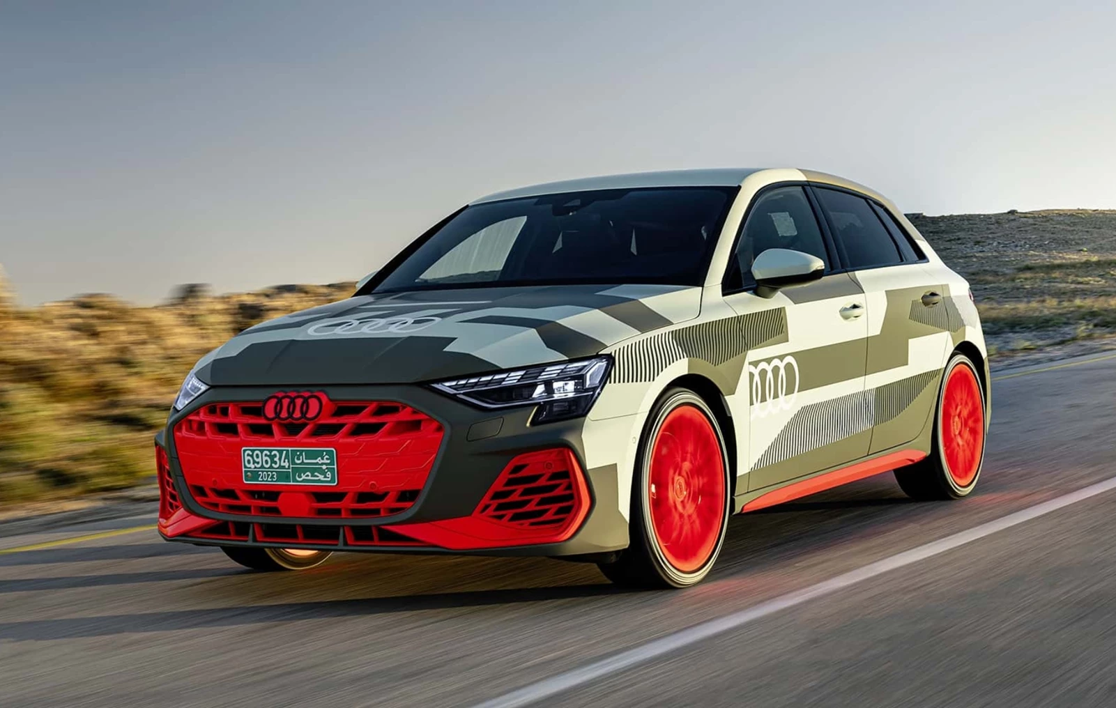 Audi S3 2024 με καμουφλάζ