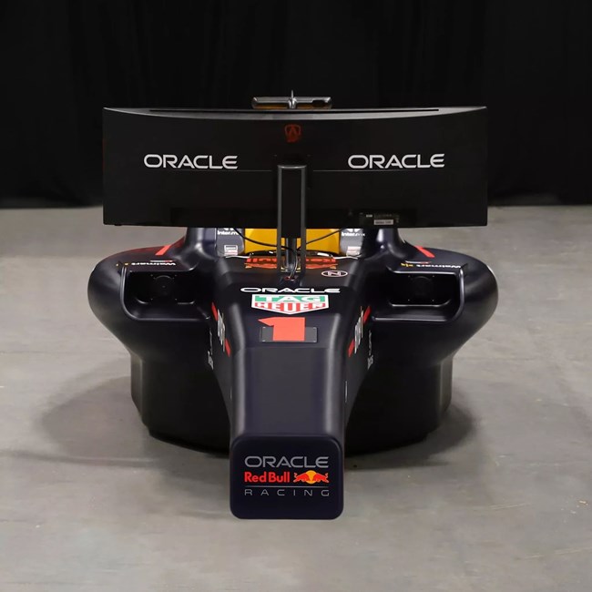 Red Bull RB18 F1 Simulator