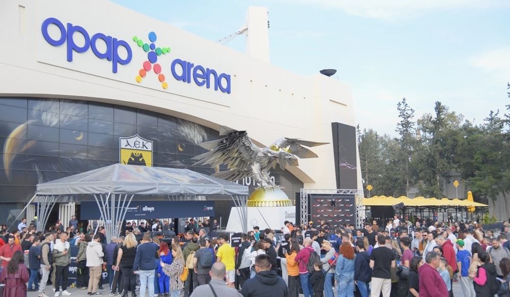 F1 McLaren Σύνταγμα OPAP Arena