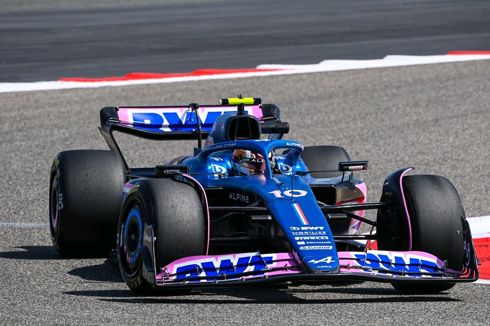 F1 Official Test Bahrain Day 1