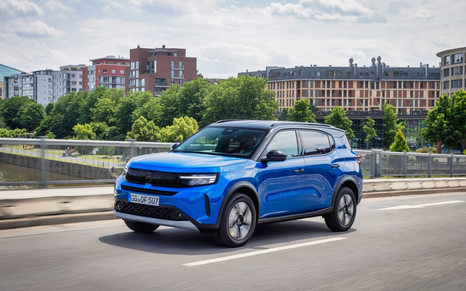 Opel Frontera υβριδικό