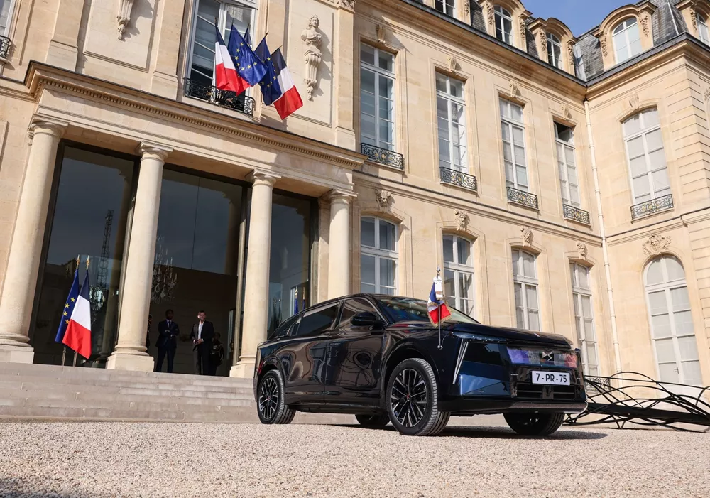 DS No7 Elysee Macron