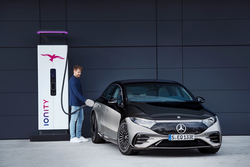 Mercedes EQS