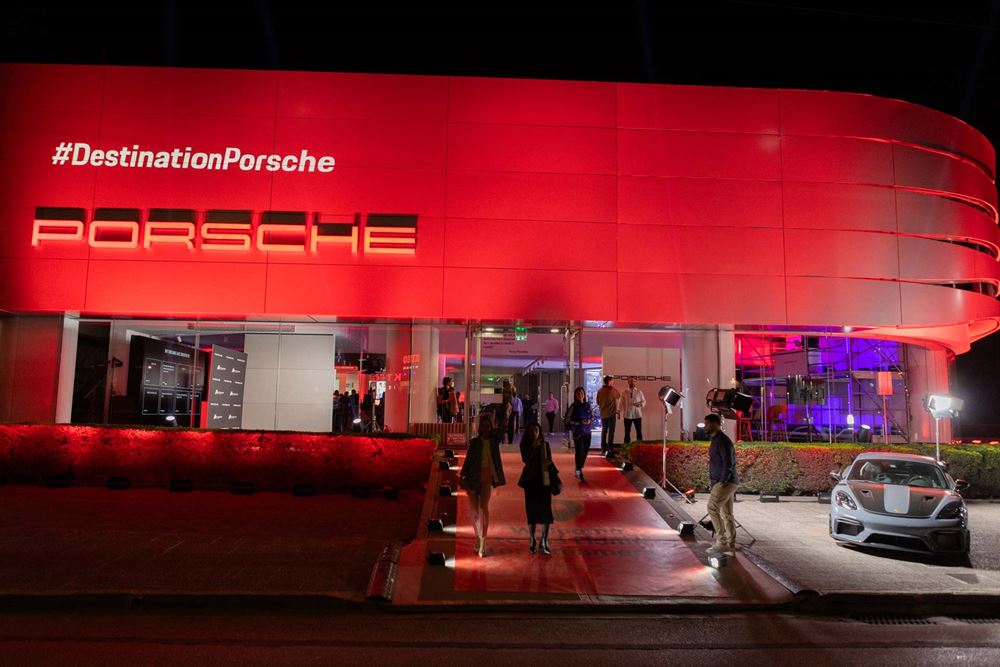 Porsche Center Αthens