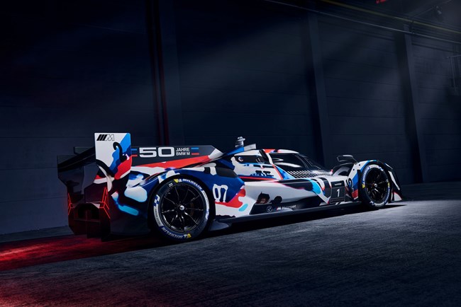 BMW M HYbrid V8