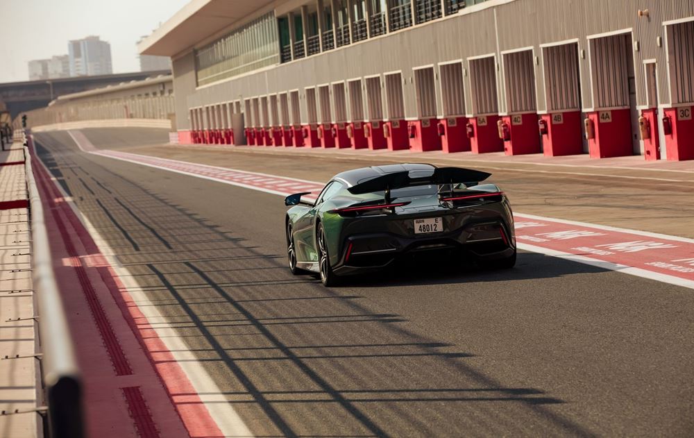 Pininfarina Battista ρεκόρ επιτάχυνσης και φρεναρίσματος
