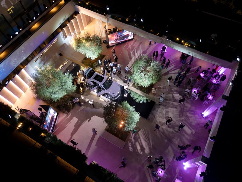 Porsche Macan party