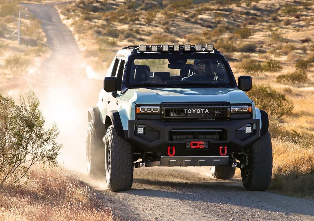 Toyota Land Cruiser ROX Concept