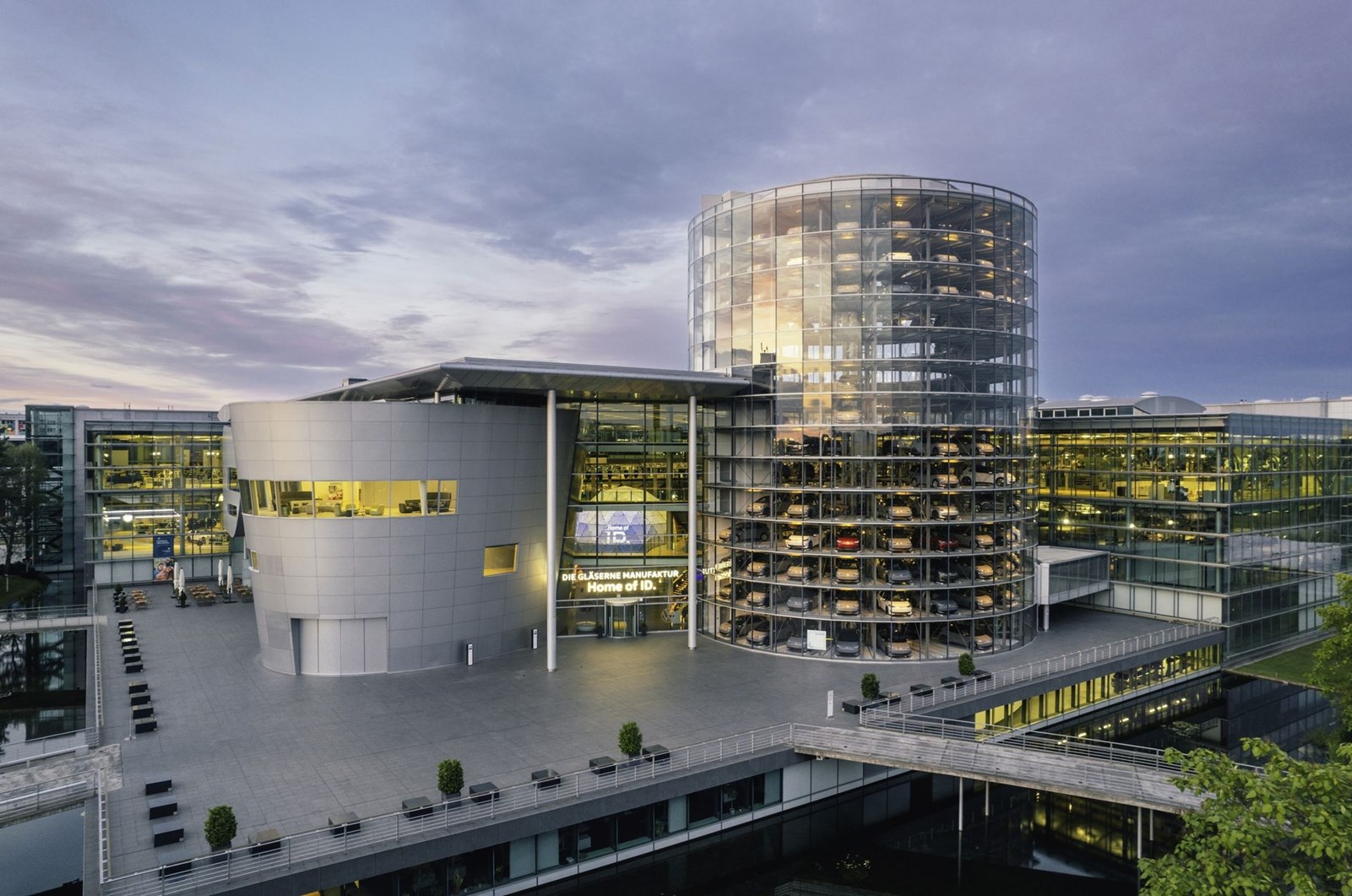 Volkswagen διάφανο εργοστάσιο Δρέσδη