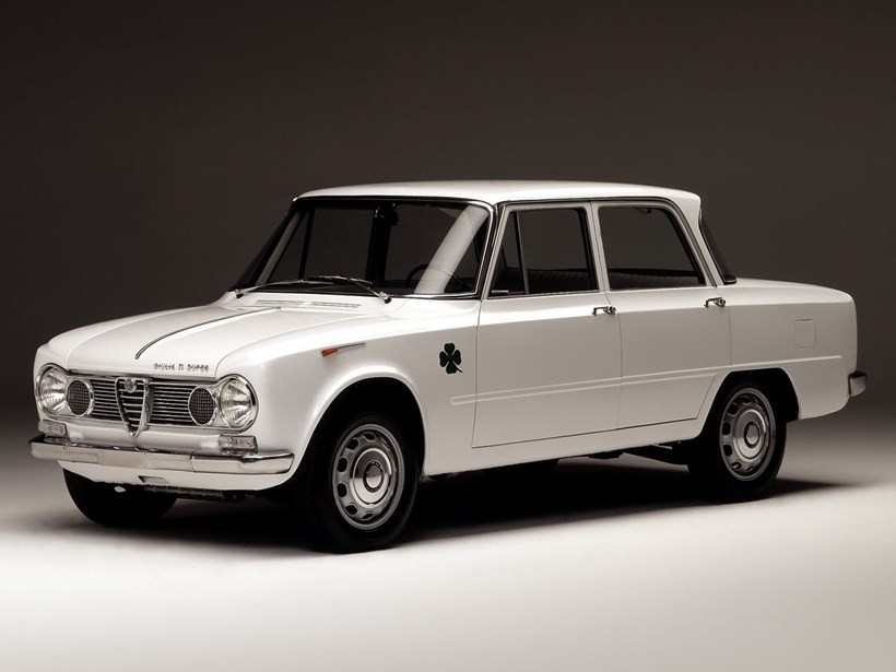 Alfa Romeo Giulia Tipo 105