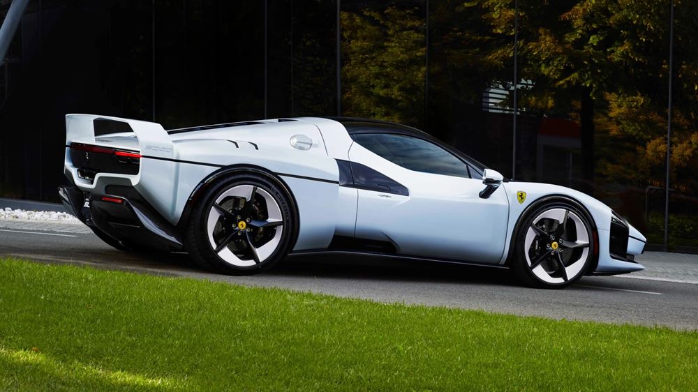 Ferrari SC40